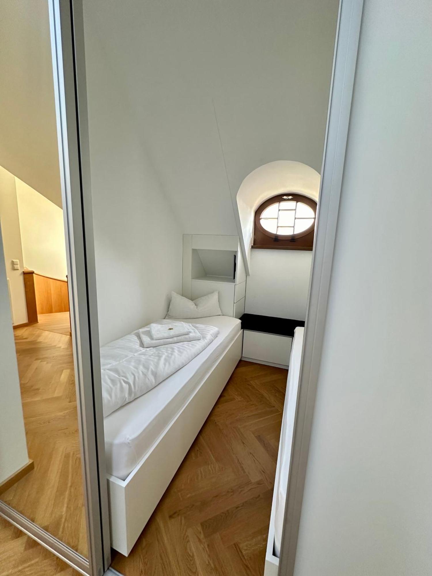 Luxus Suite Mit Einmaligem Blick Auf Die Frauenkirche Dresda Esterno foto