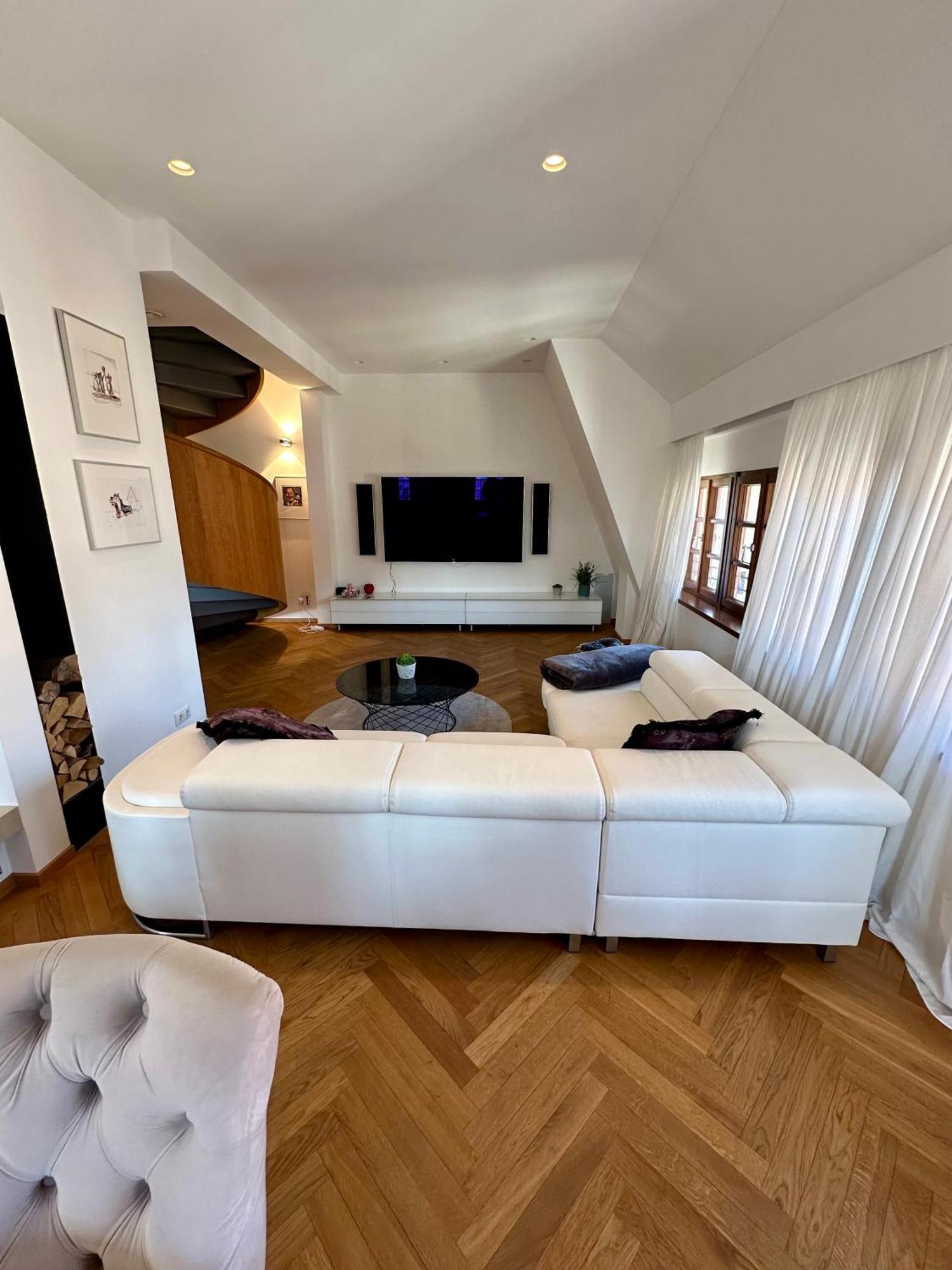 Luxus Suite Mit Einmaligem Blick Auf Die Frauenkirche Dresda Esterno foto