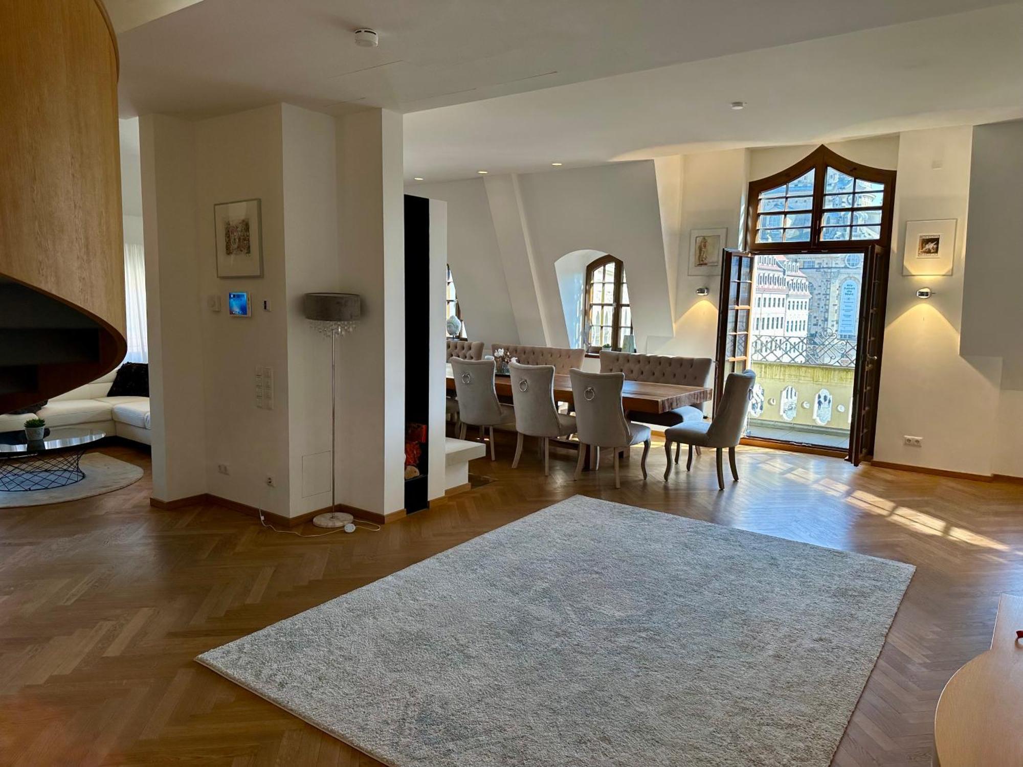 Luxus Suite Mit Einmaligem Blick Auf Die Frauenkirche Dresda Esterno foto